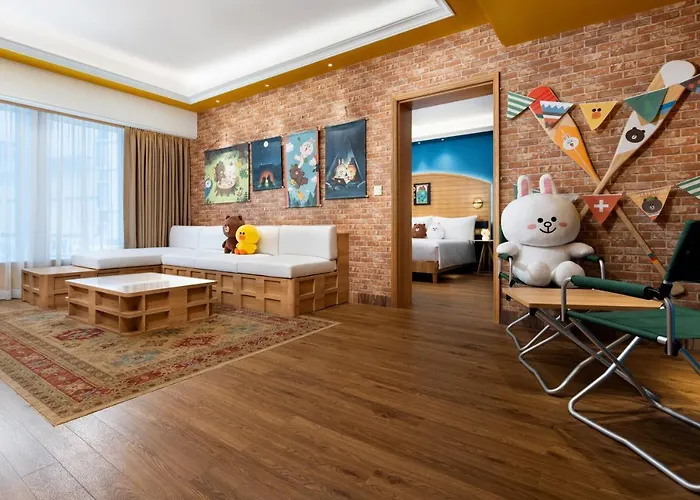 Line Friends Presents Casa De Amigo